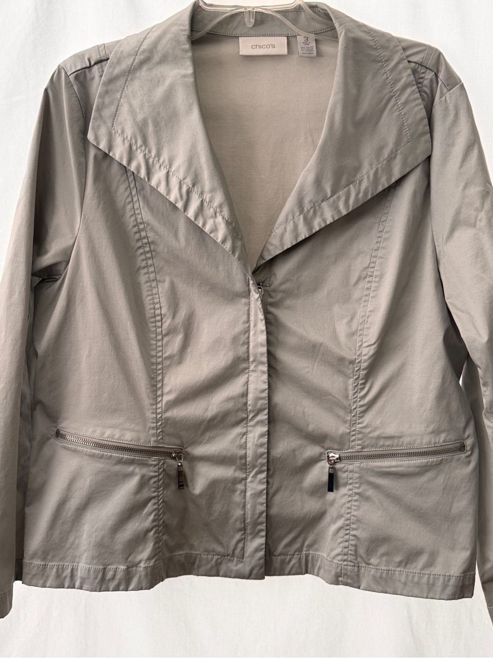 Chico's Light Gray Zip-Pocket Jacket